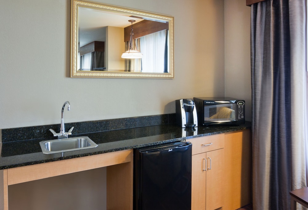 holiday inn express hotel and suites brainerd baxter by ihg