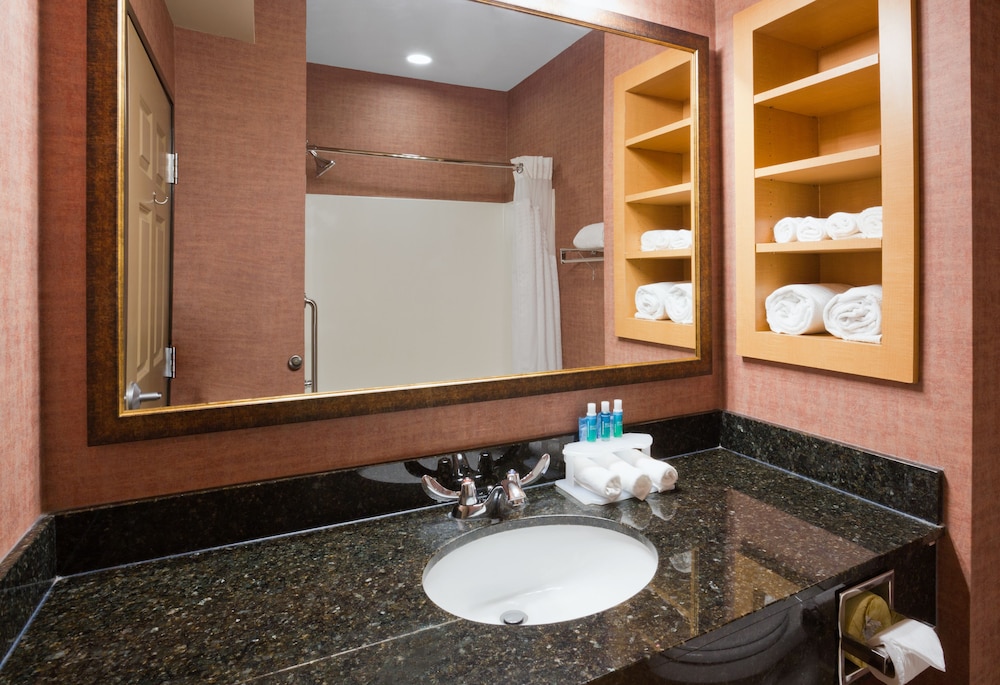 holiday inn express hotel and suites brainerd baxter by ihg