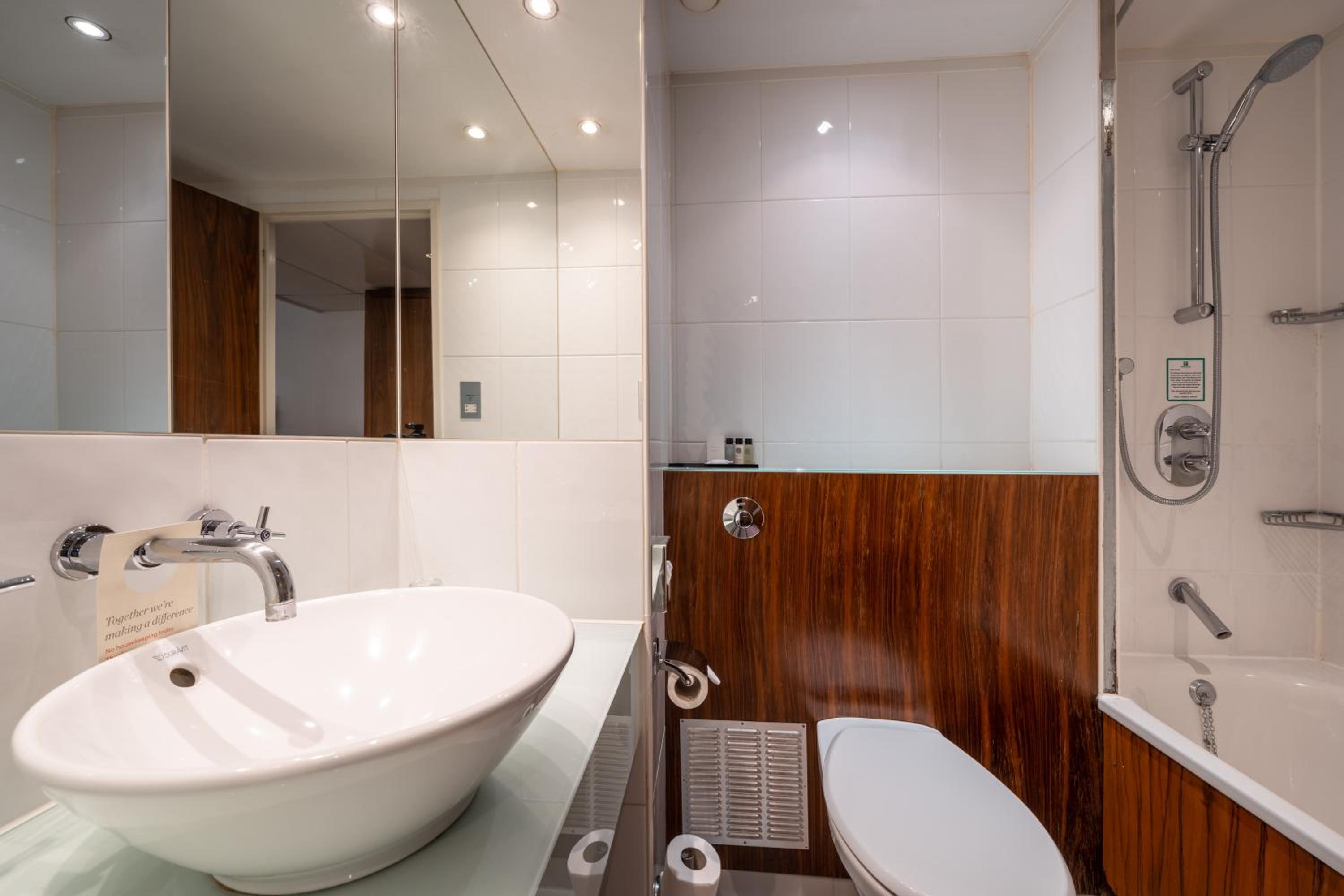 holiday inn london camden lock by ihg