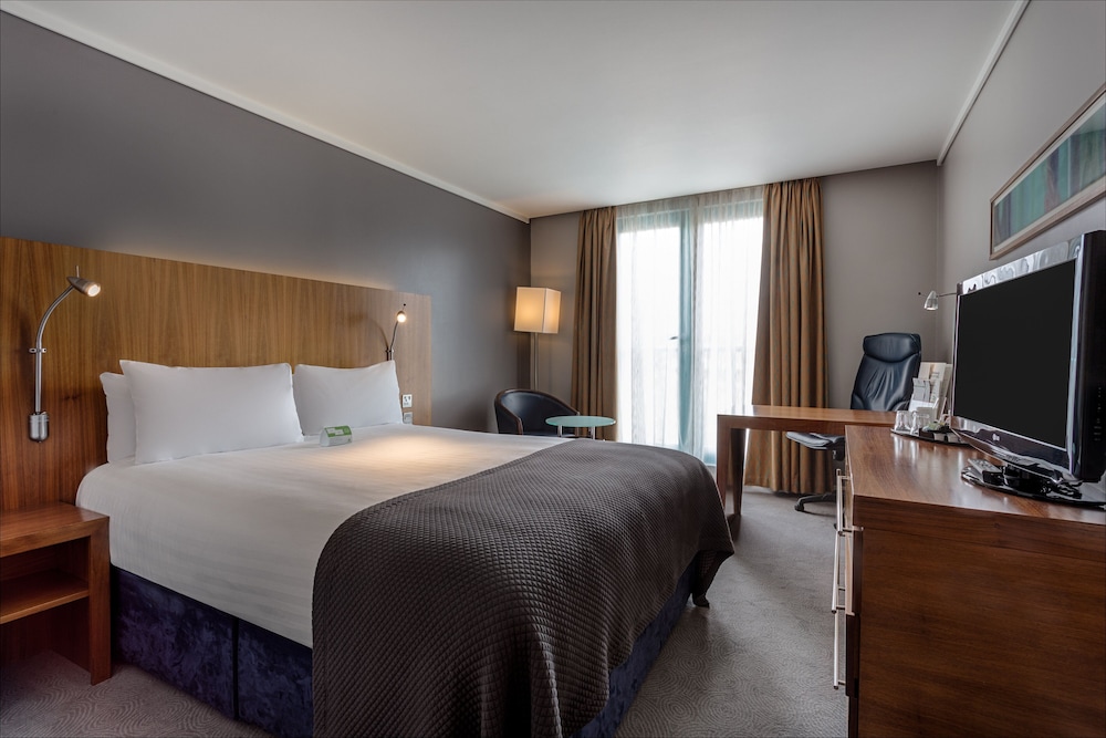 holiday inn london camden lock by ihg