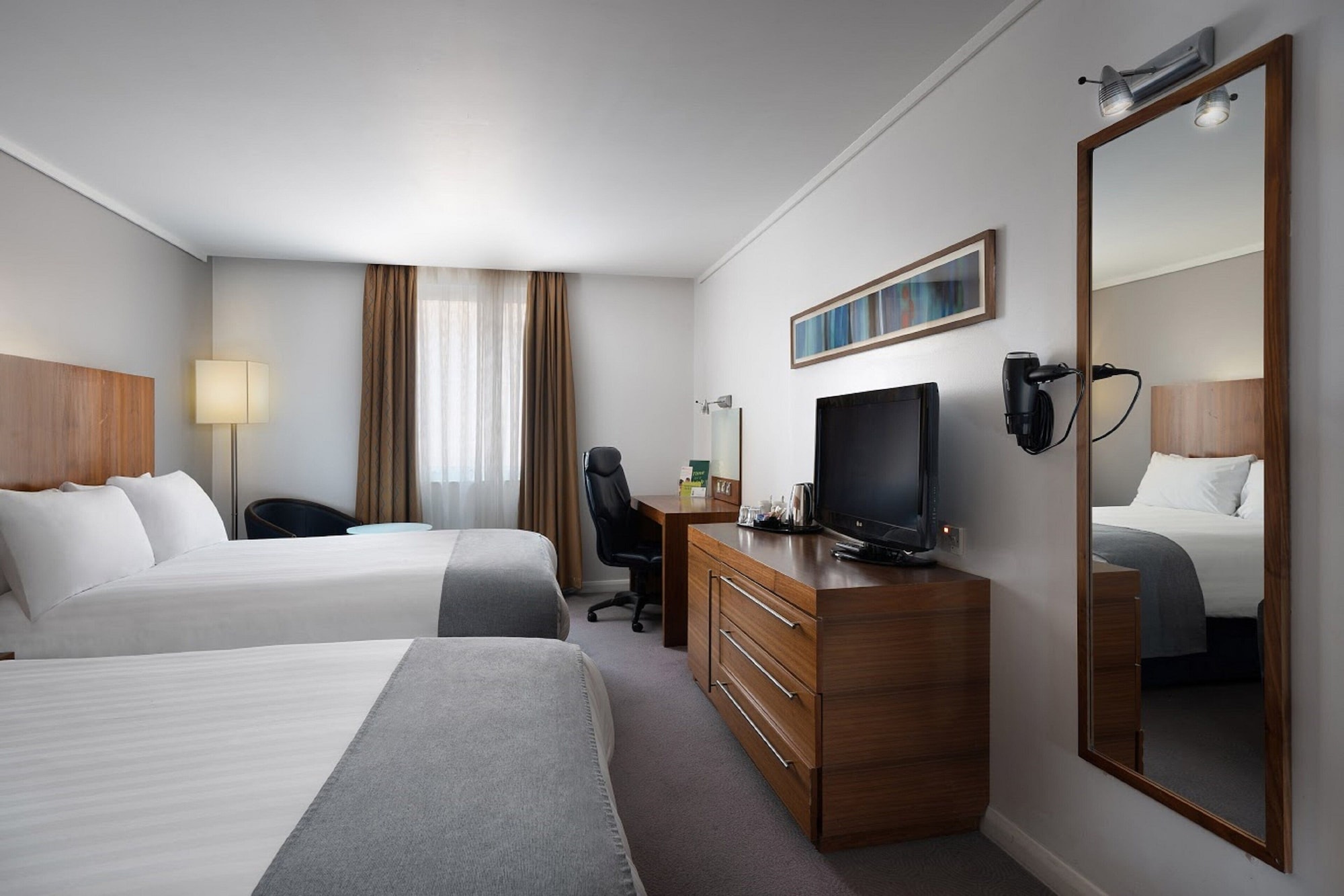holiday inn london camden lock by ihg