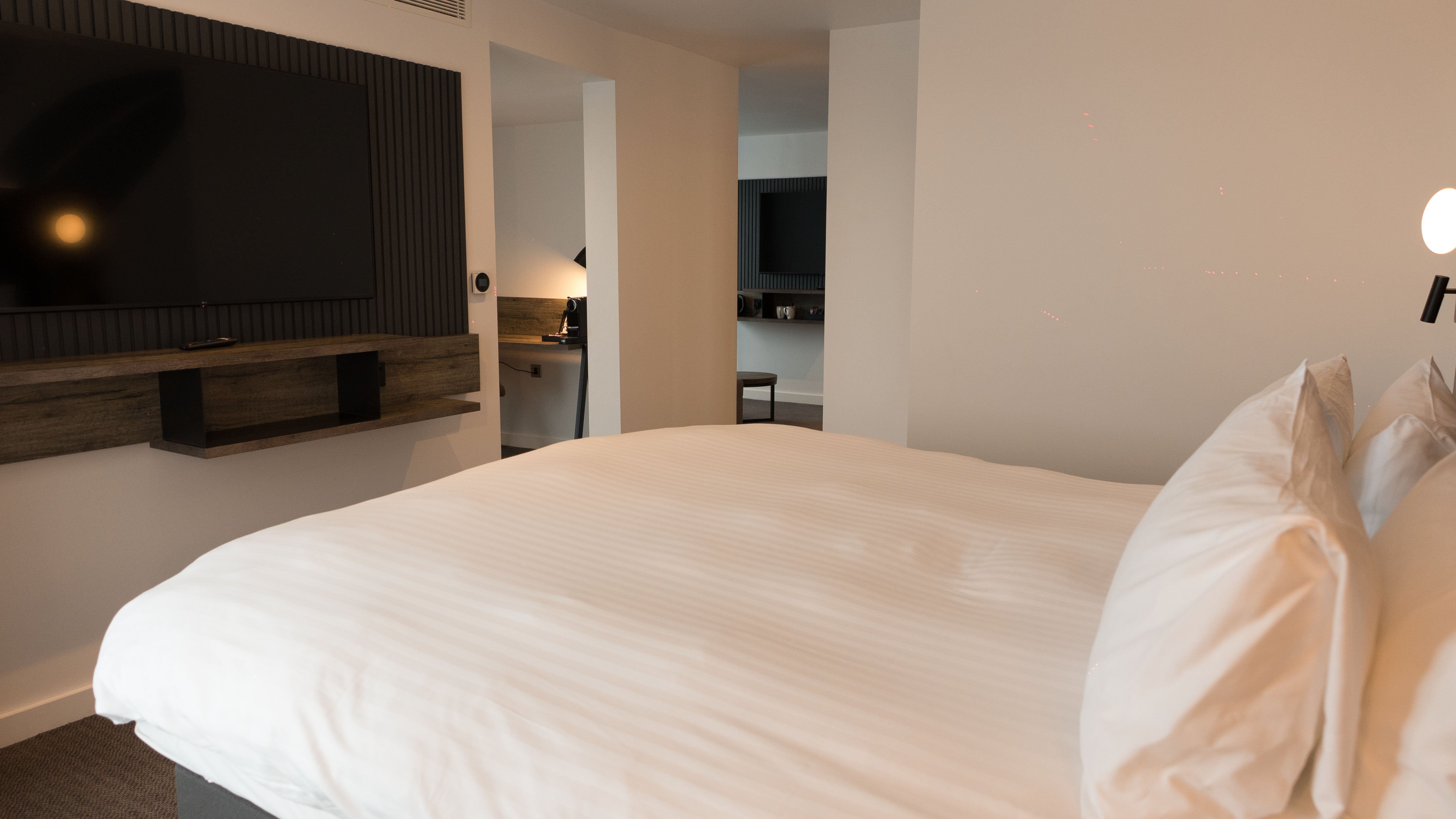 holiday inn london camden lock by ihg