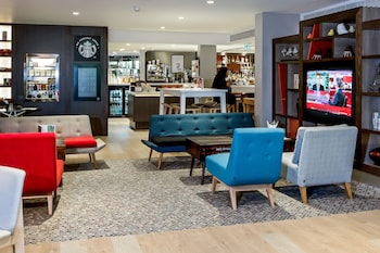 Holiday Inn London Camden Lock By Ihg,Camden Town>>Camden,4 star