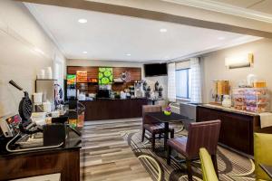 La Quinta Inn & Suites By Wyndham Houston Baytown East,Houston>>Baytown,3 star