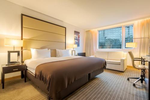 Pestana Chelsea Bridge Hotel & Spa,Battersea Park>>Battersea,4 star