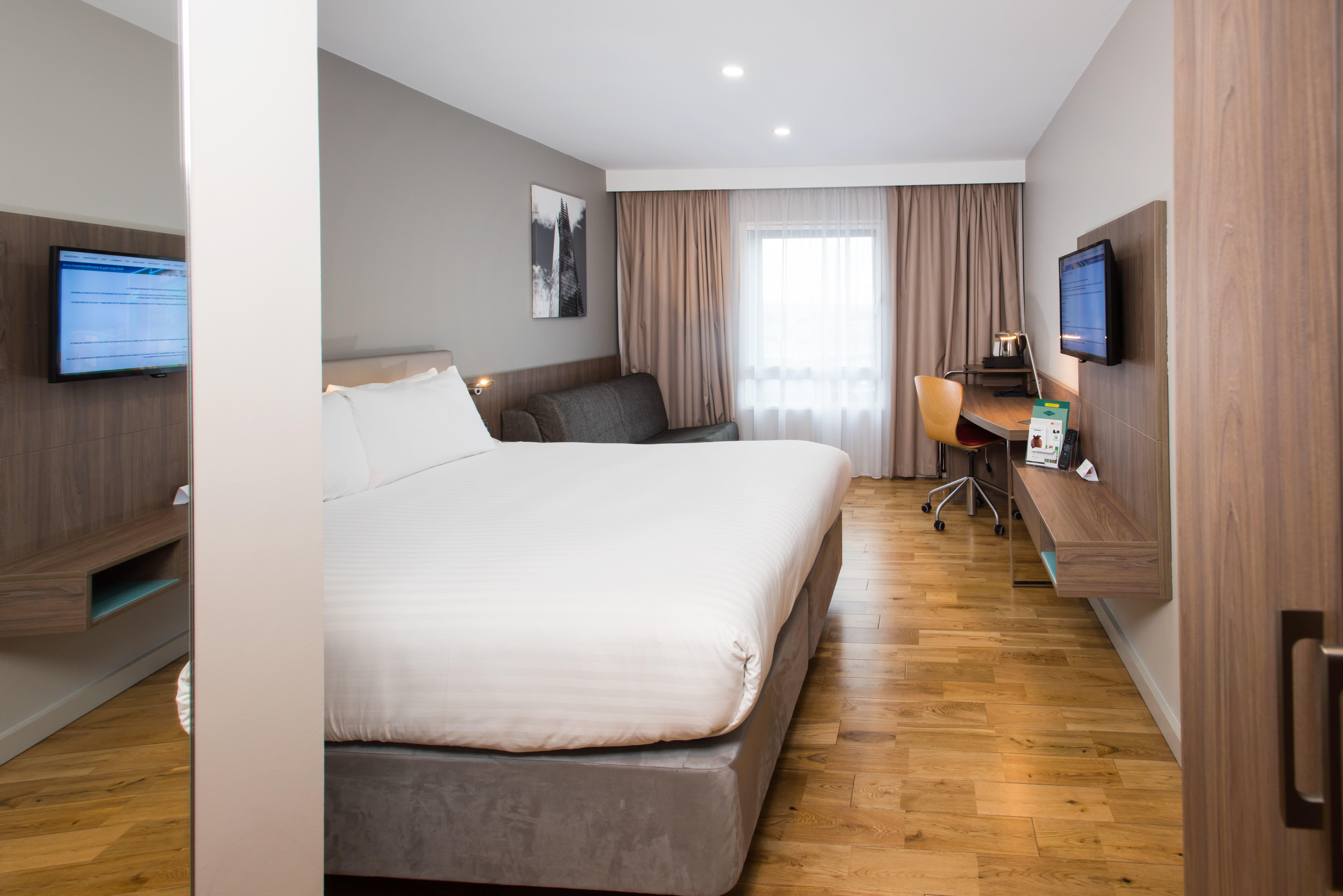 holiday inn london west by ihg