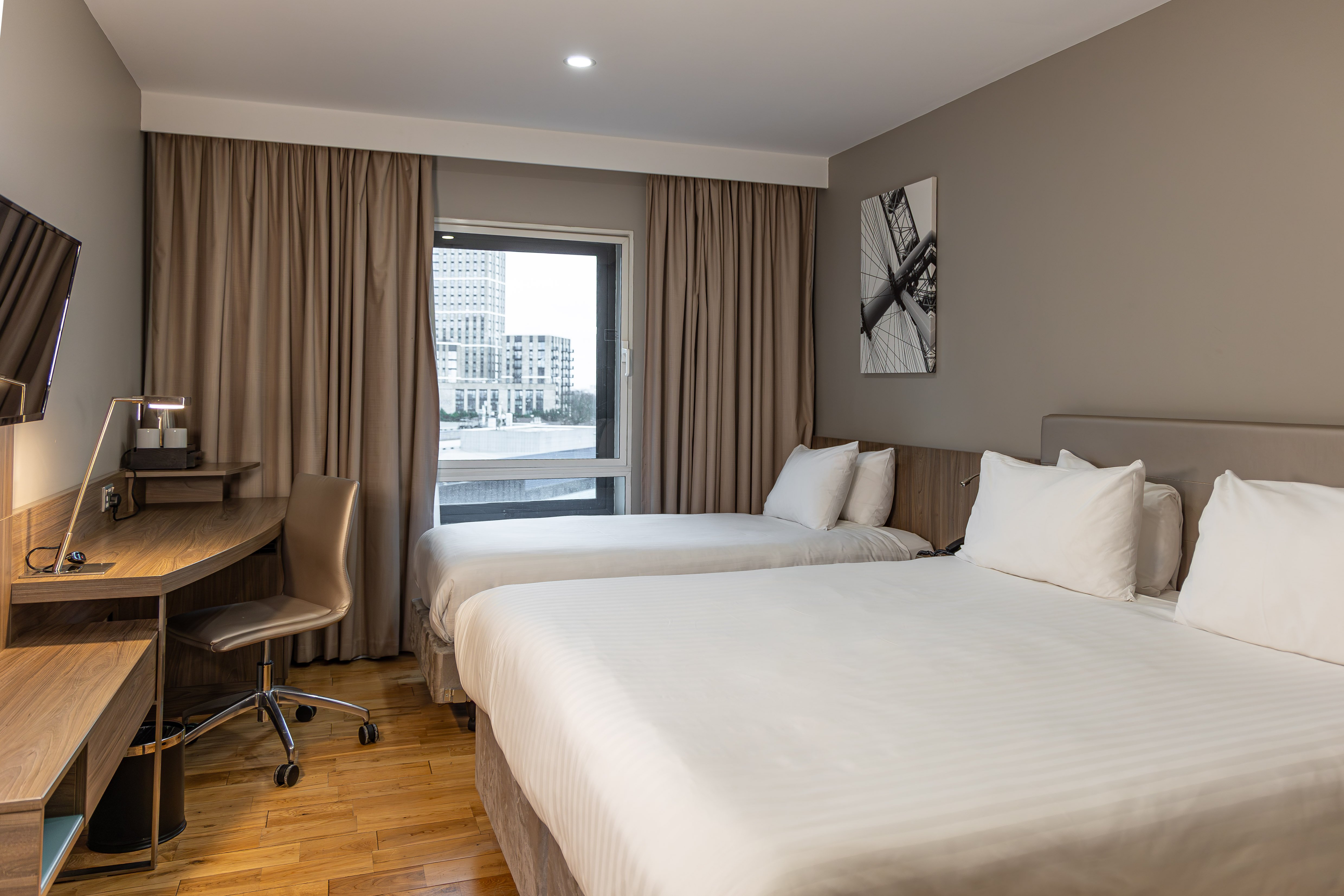 holiday inn london west by ihg