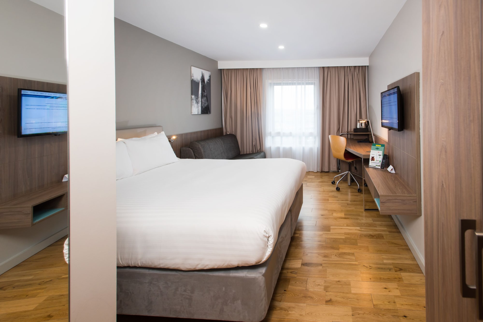holiday inn london west by ihg