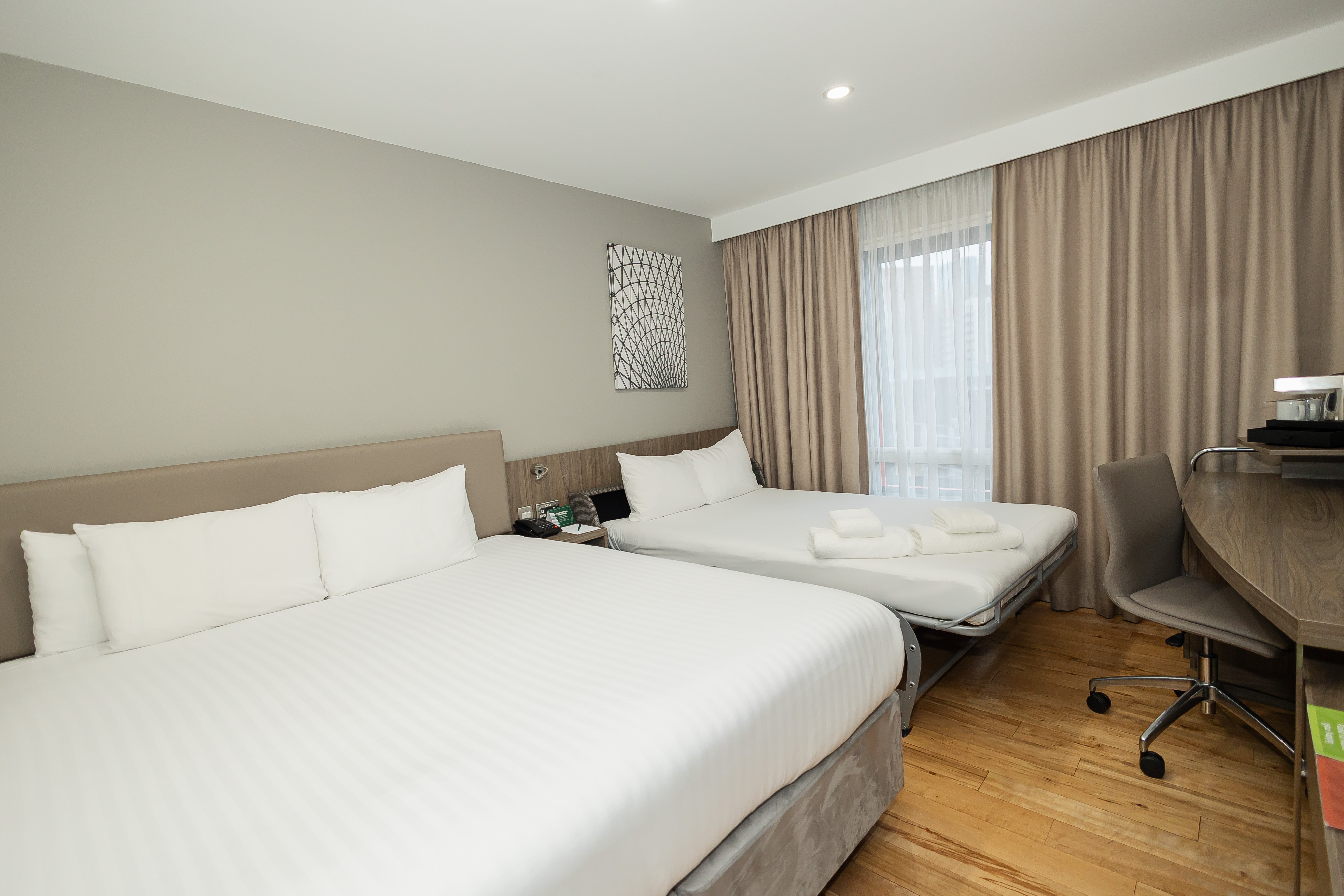 holiday inn london west by ihg