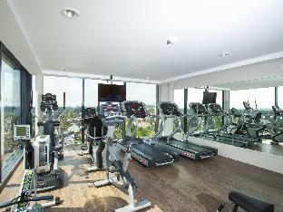 holiday inn london west by ihg
