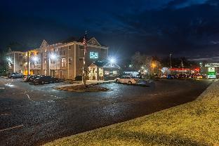 hometowne studios by red roof gainesville ga