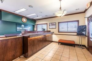 hometowne studios by red roof gainesville ga