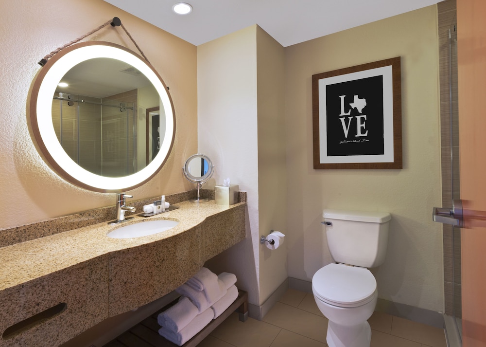 doubletree by hilton hotel galveston beach