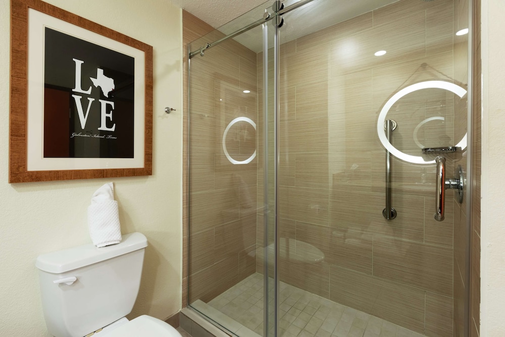 doubletree by hilton hotel galveston beach