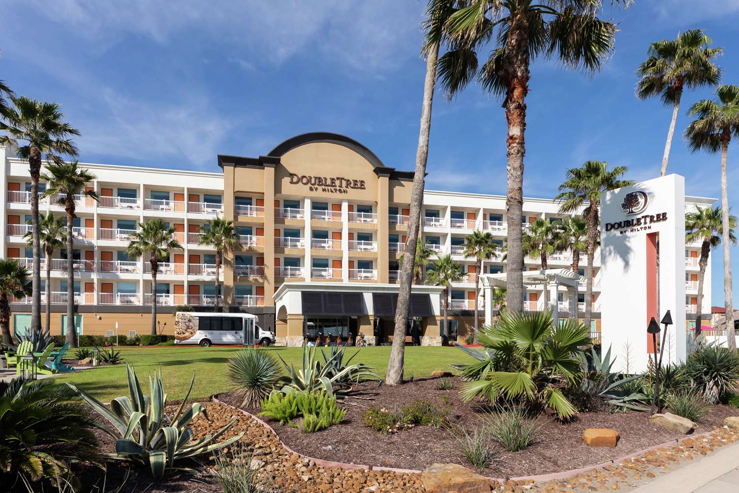 doubletree by hilton hotel galveston beach
