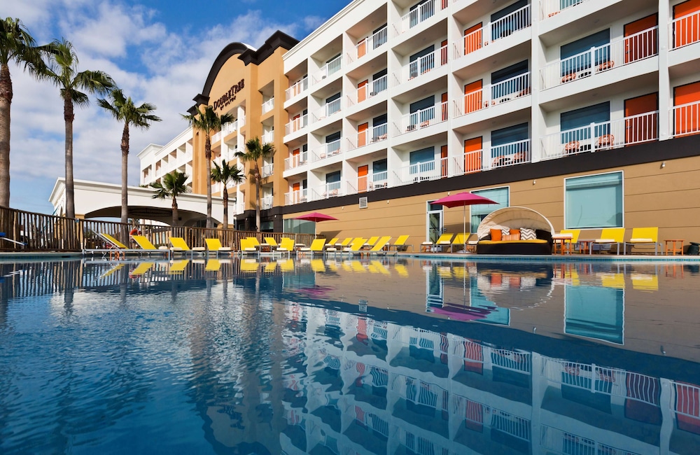 doubletree by hilton hotel galveston beach