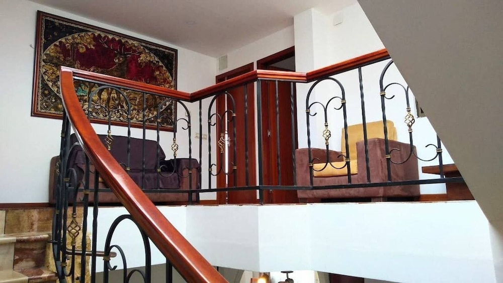 danadri houses like at home