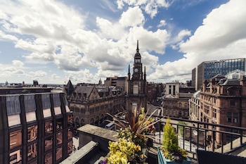 carlton george hotel