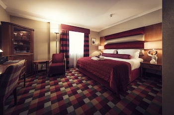 carlton george hotel