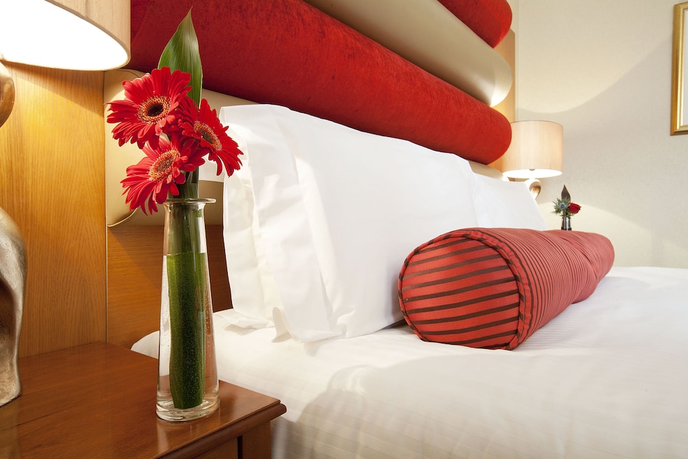 carlton george hotel