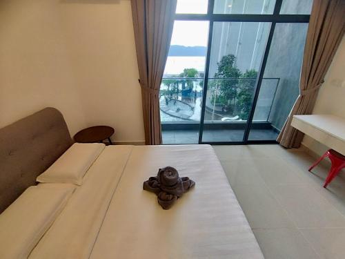 covesign suite the shore kota kinabalu