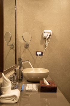 kashi anandam signature collection by eight continents