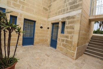 aqueduct boutique bandb