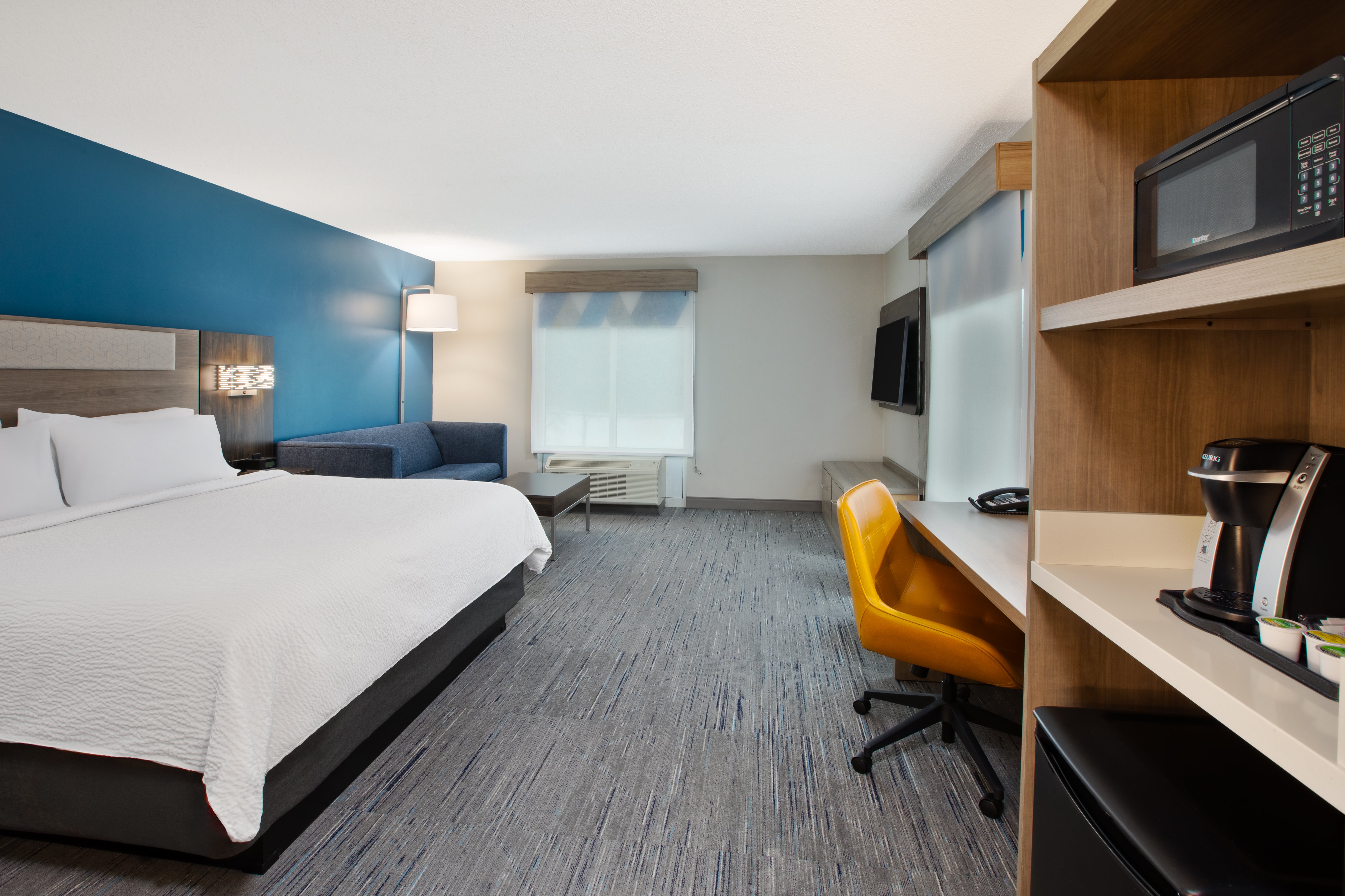 holiday inn express hotel and suites grand rapids north by ihg