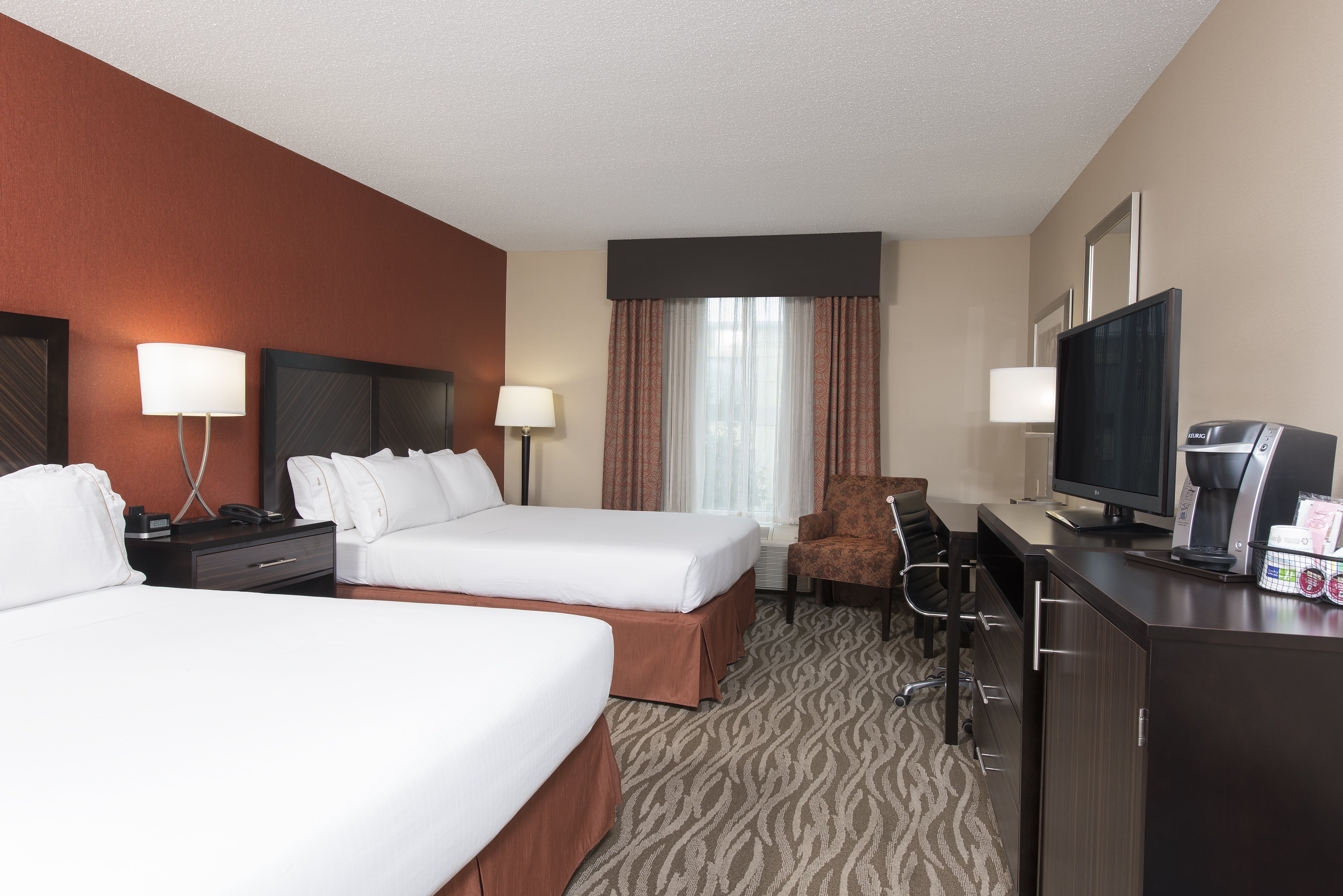 holiday inn express hotel and suites grand rapids north by ihg