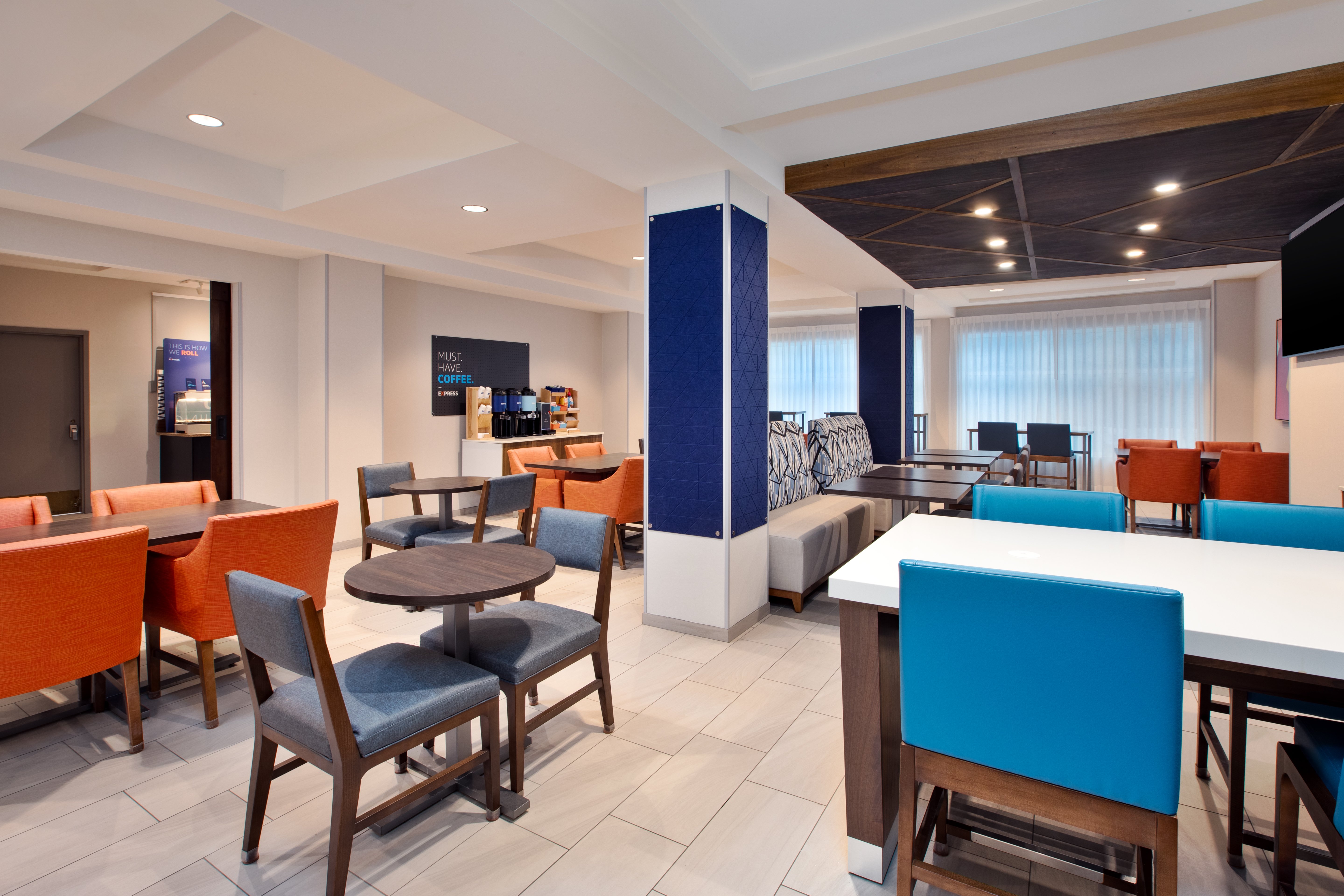 holiday inn express hotel and suites grand rapids north by ihg