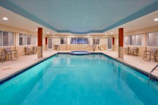 holiday inn express hotel and suites grand rapids north by ihg