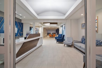 Holiday Inn Express Hotel & Suites Grand Rapids-North By Ihg,Belmont>>Alpine Township,3 star