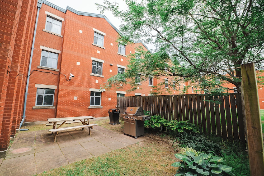residence and conference centre welland
