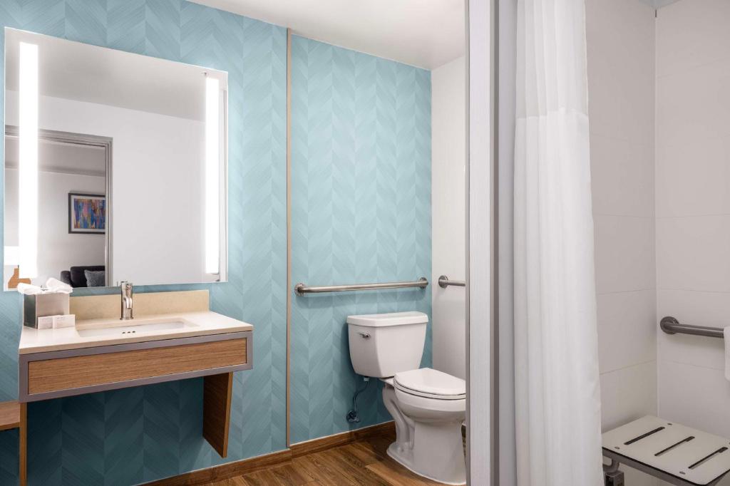 hilton garden inn west palm beach airport