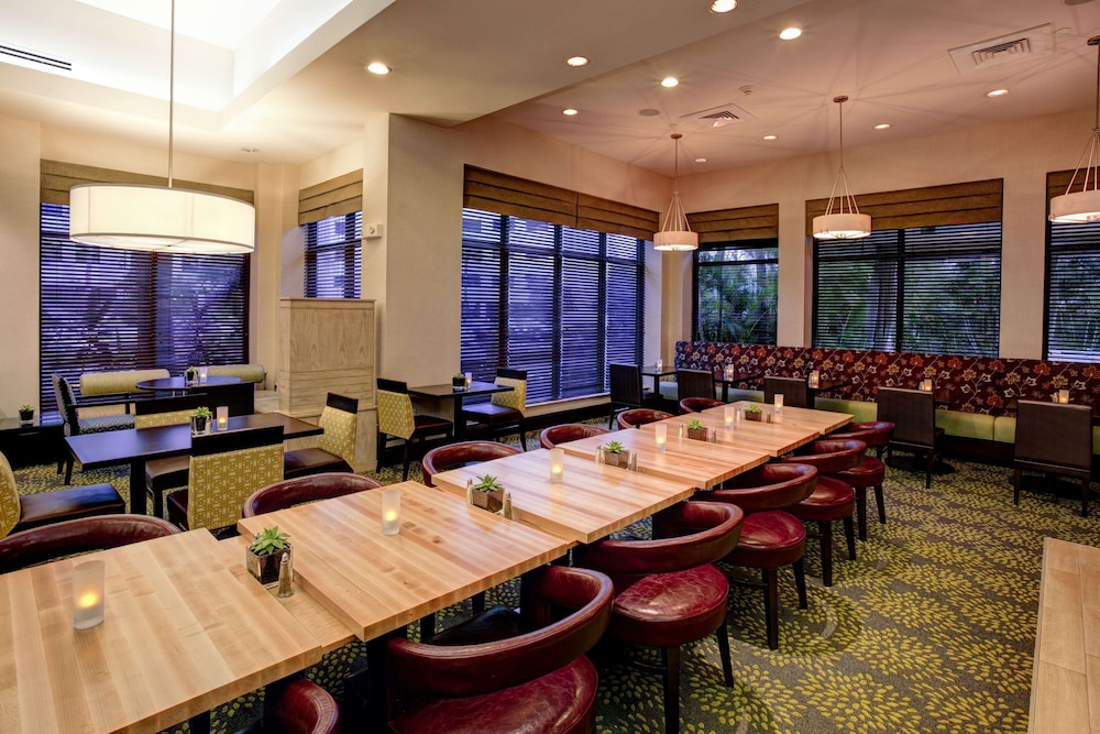 hilton garden inn west palm beach airport