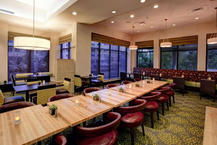 hilton garden inn west palm beach airport