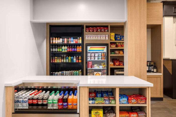 hilton garden inn west palm beach airport