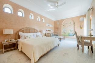 niravi jaipur