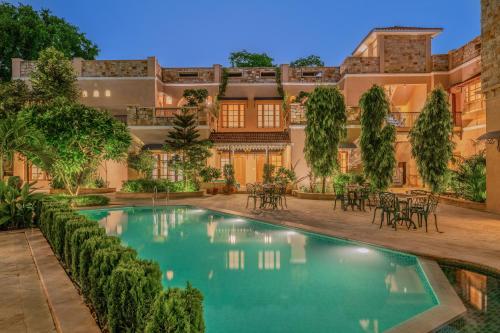 Niravi Jaipur,,4 star