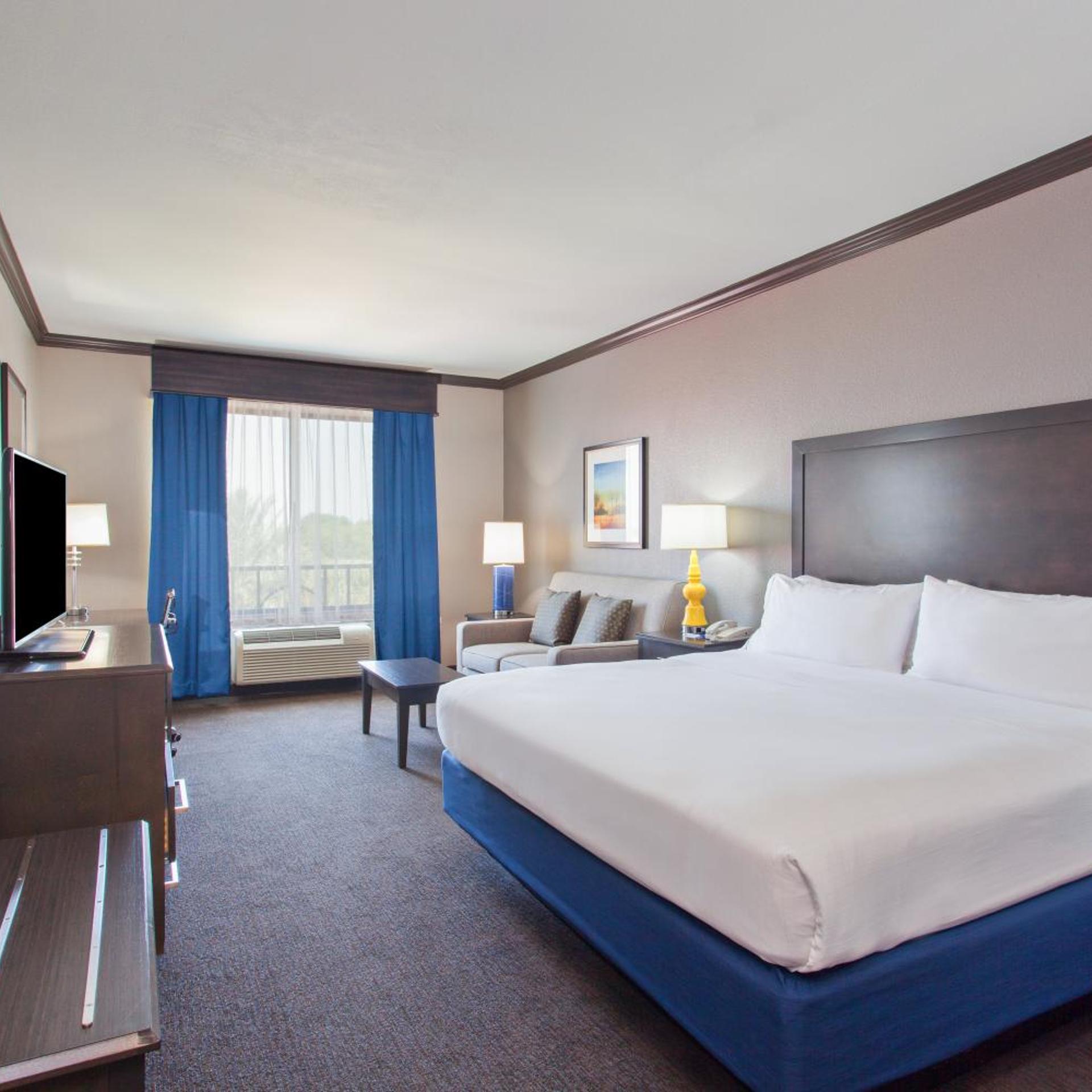 holiday inn express hotel and suites wharton by ihg