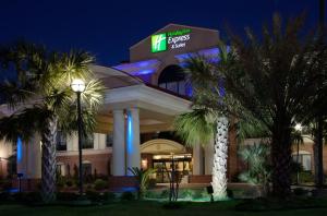 holiday inn express hotel and suites wharton by ihg