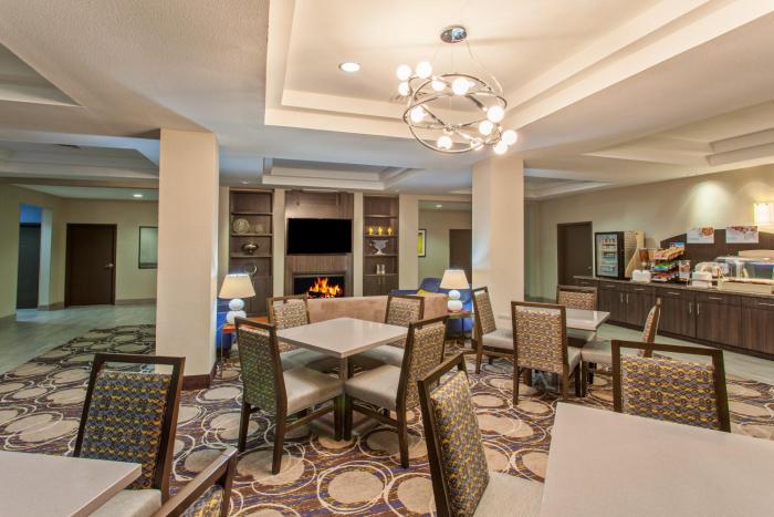 holiday inn express hotel and suites wharton by ihg