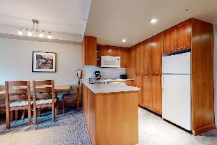 Whistler Peak Lodge,Spruce Grove>>Whistler,3 star