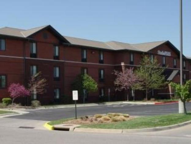 extended stay america suites wichita east