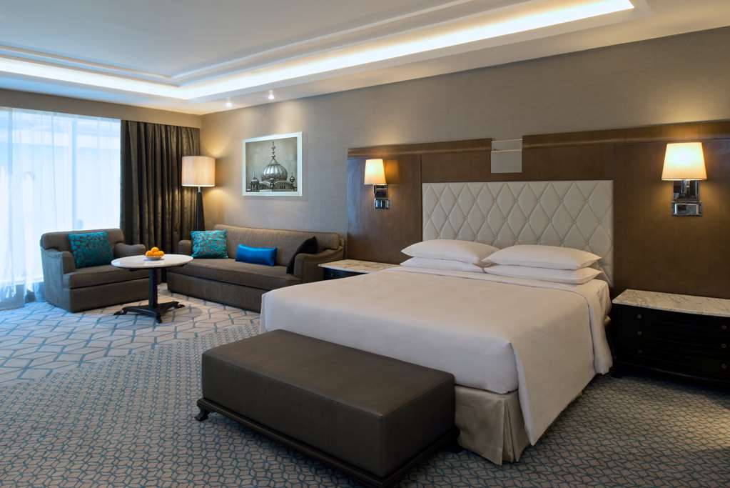 Hyatt Regency Ludhiana,Ferozepur Road,5 star