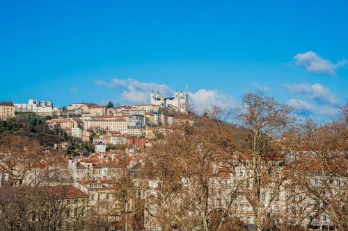 campanile lyon centre gare perrache confluence