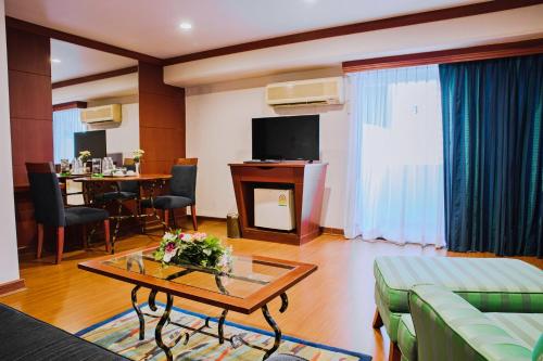 baiyoke suite hotel