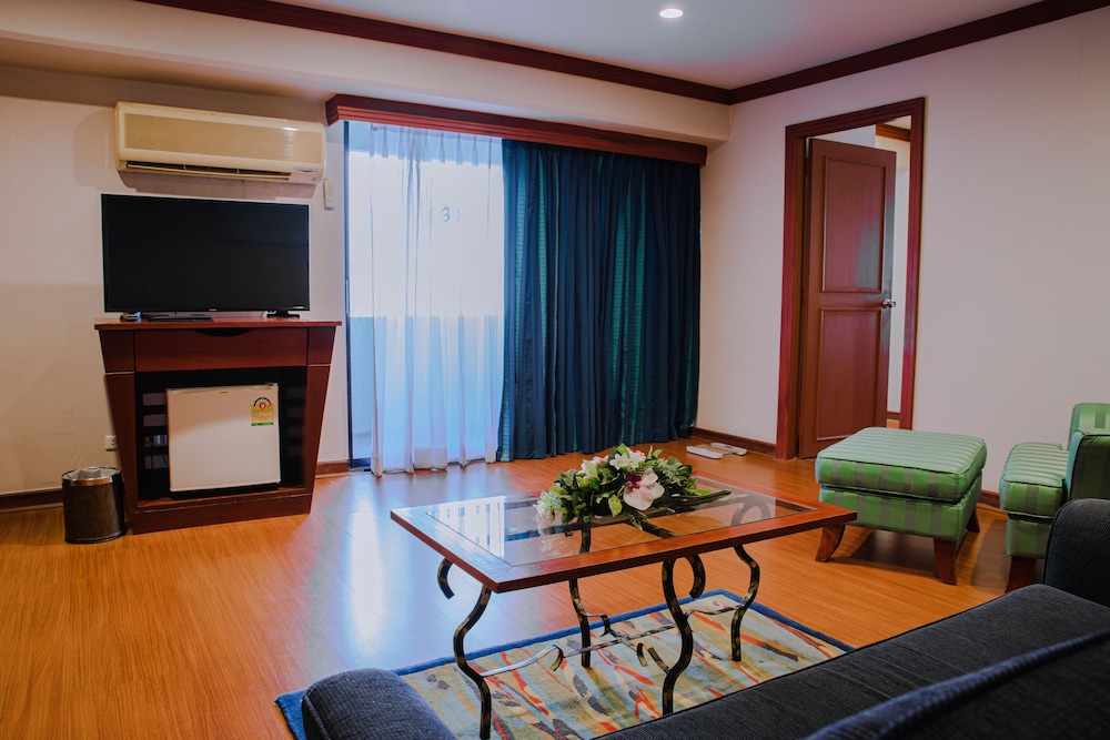 baiyoke suite hotel
