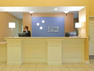 holiday inn express hotel and suites magnolia lake columbia by ihg