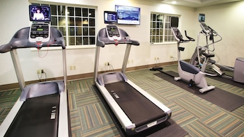 holiday inn express hotel and suites magnolia lake columbia by ihg